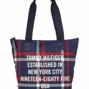 Tommy Hilfiger Bennett tote.